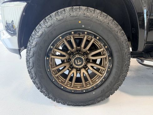 Used 2017 RAM 2500 Laramie w/ Off Road Package AWD/4WD image 45