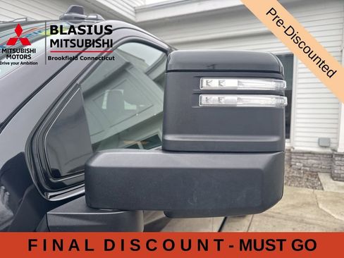 Used 2025 GMC Sierra 2500 AT4 w/ AT4 Premium Plus Package AWD/4WD image 57