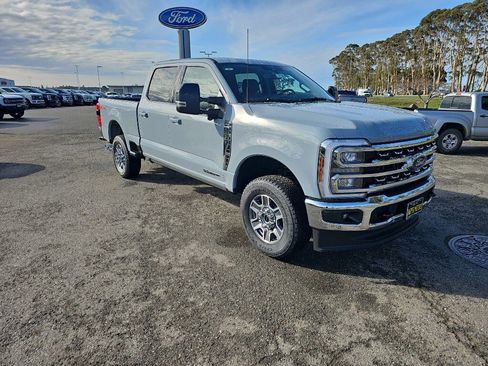 New 2026 Ford F350 Lariat image 8