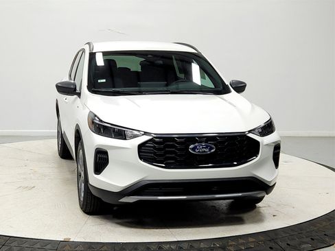 New 2026 Ford Escape ST-Line w/ Tech Pack #1 image 2