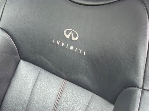 Used 2014 INFINITI QX70 AWD w/ Premium Package image 21