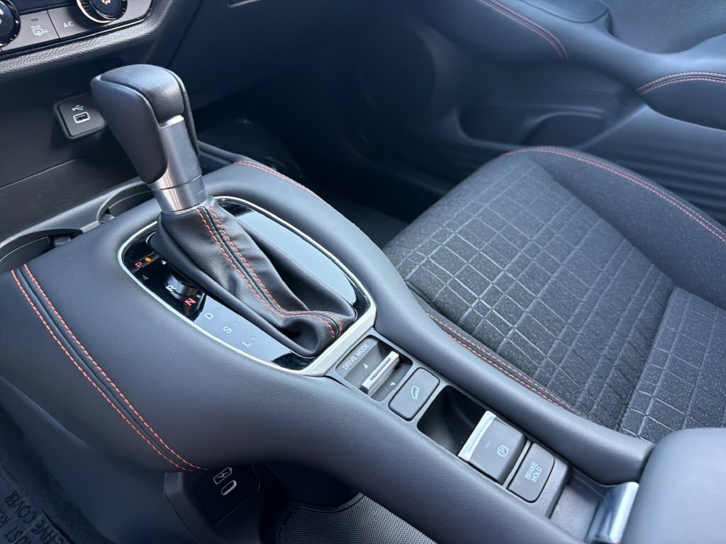 Used 2024 Honda HR-V Sport image 22