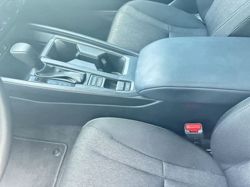 Used 2024 Honda Accord EX image 19