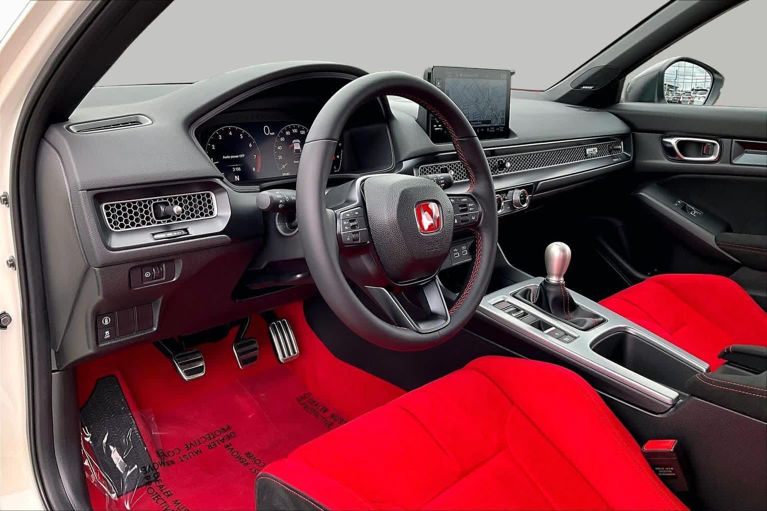Used 2025 Honda Civic Type R image 18