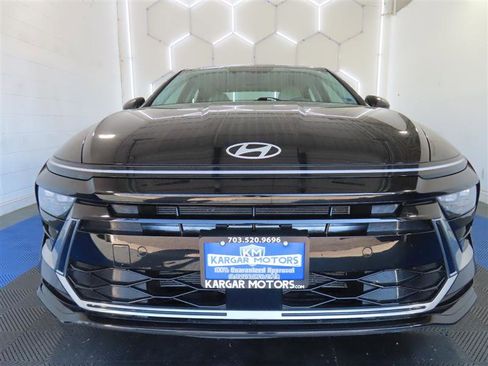Used 2025 Hyundai Sonata SEL FWD image 3