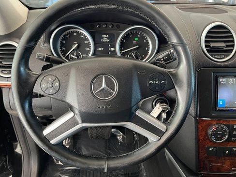 Used 2012 Mercedes-Benz GL 450 4MATIC image 25