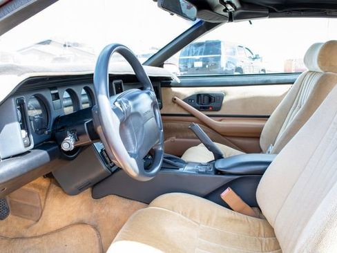 Used 1991 Pontiac Firebird Convertible image 10