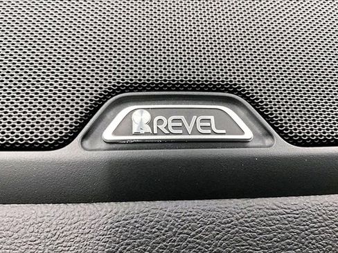 Used 2022 Lincoln Corsair Reserve w/ Luxury Package image 35