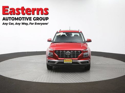 Used 2024 Hyundai Venue SEL FWD image 54