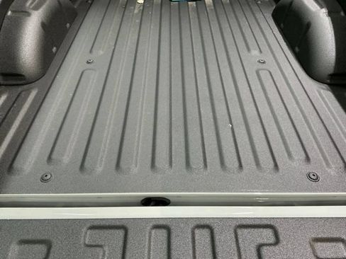New 2026 Ford F150 Lariat w/ Equipment Group 501A Mid AWD/4WD image 18