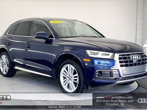 Used 2018 Audi Q5 Prestige w/ Prestige Package image 1