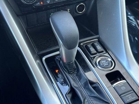 Used 2025 Mitsubishi Eclipse Cross SE image 22