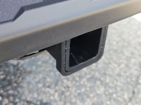 New 2026 Nissan Frontier SV w/ Tow Package image 6