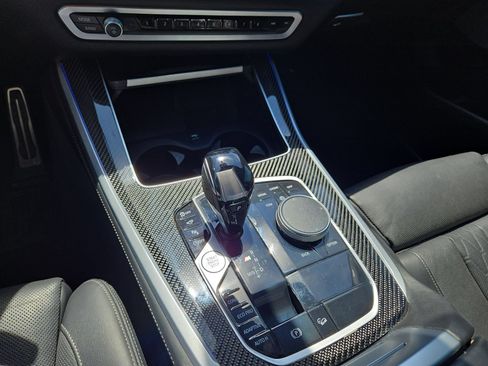 Used 2021 BMW X5 M50i AWD/4WD image 22