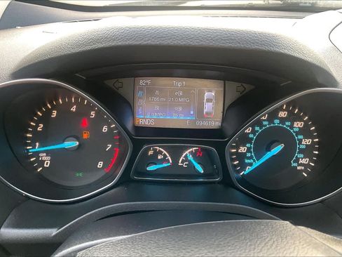 Used 2014 Ford Escape Titanium FWD image 25