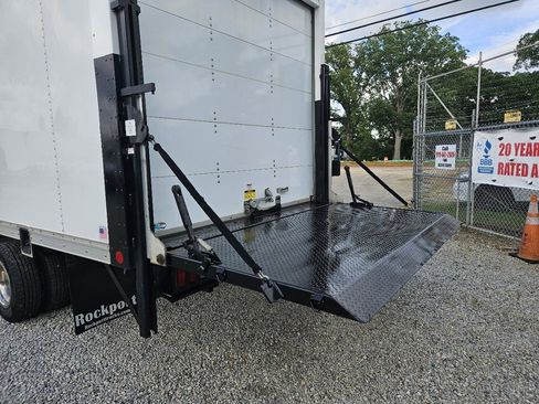 Used 2022 Ford E-450 and Econoline 450 Super Duty w/ Power Windows & Locks Group RWD image 12