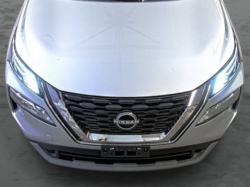 Used 2023 Nissan Rogue SV w/ SV Premium B Package AWD/4WD image 17