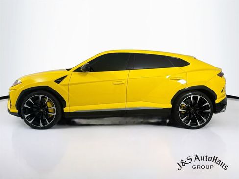 Used 2021 Lamborghini Urus AWD/4WD image 4