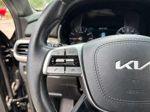 Certified 2022 Kia Telluride SX w/ SX Prestige Package AWD/4WD image 16