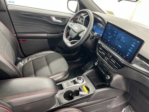 Used 2023 Ford Escape ST-Line Select w/ Tech Pack #2 image 24
