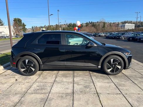 New 2026 Hyundai Ioniq 5 SE image 7