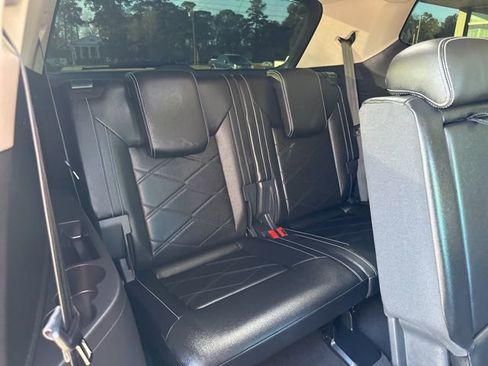 Used 2024 Volkswagen Atlas SE image 40