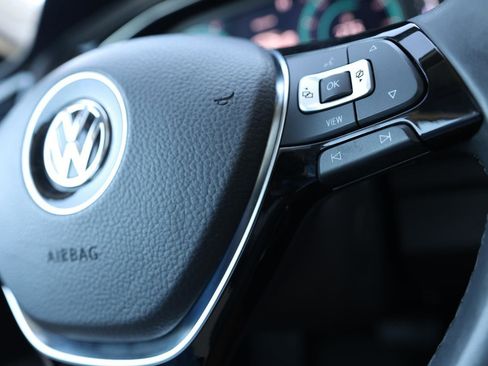 Used 2019 Volkswagen Jetta SEL image 26