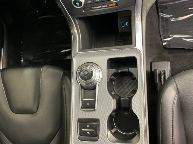 Used 2022 Ford Edge Titanium AWD/4WD image 18