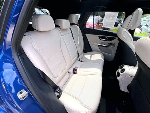 Used 2026 Mercedes-Benz GLC 300 4MATIC image 16