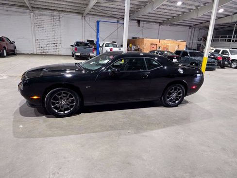 Used 2018 Dodge Challenger GT w/ GT Interior Package AWD/4WD image 4