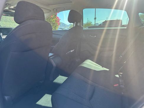 Used 2023 Honda Accord EX image 6