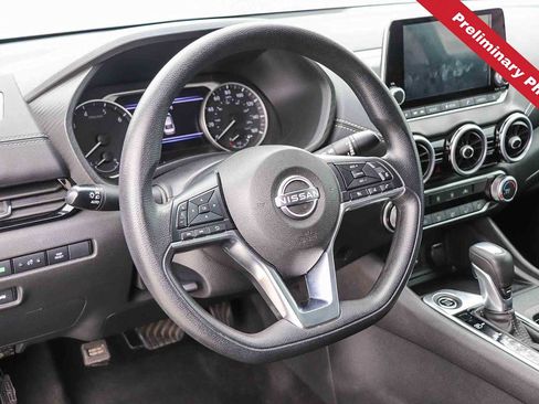 Used 2025 Nissan Sentra SV FWD image 15