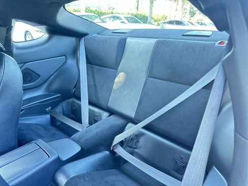 Used 2025 Toyota GR86 Premium w/ ALL Weather Mat Package (TMS) RWD image 14