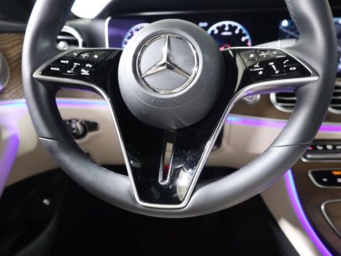 Used 2023 Mercedes-Benz E 350 4MATIC Sedan image 40