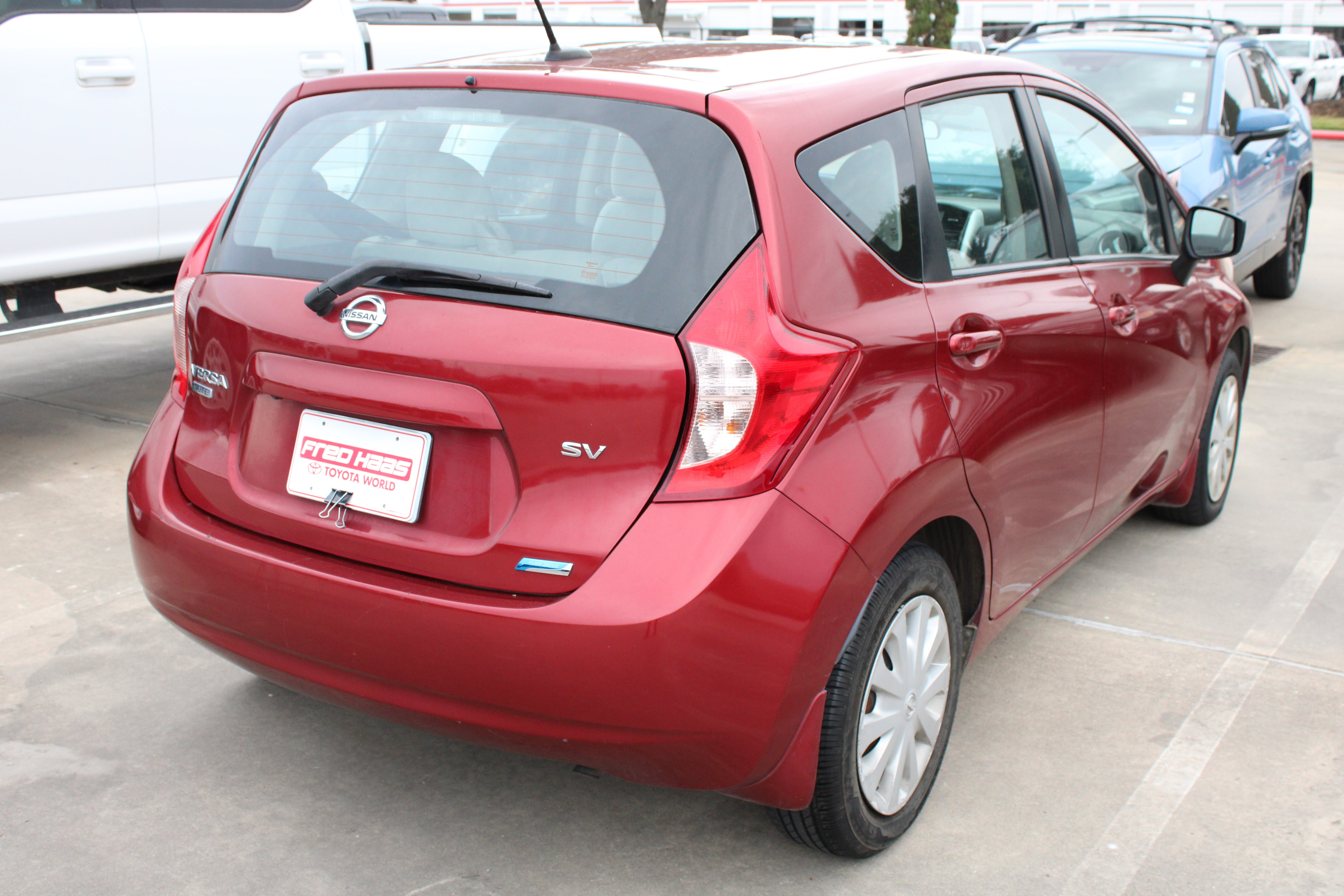 Used 2016 Nissan Versa Note SV FWD image 10