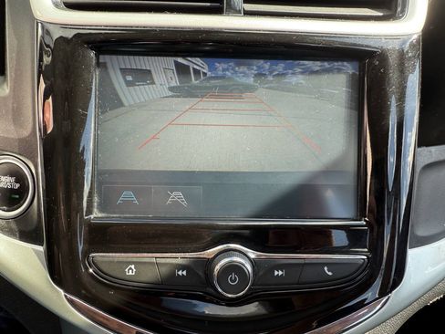 Used 2017 Chevrolet Sonic Premier FWD image 17