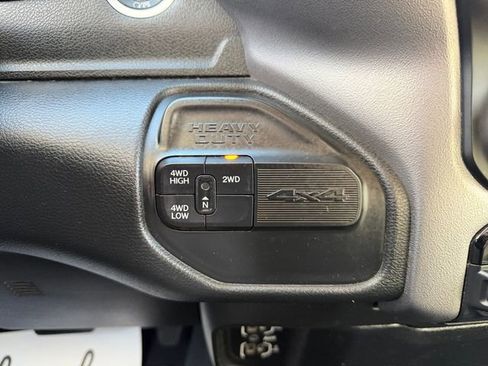 Used 2020 RAM 2500 Big Horn AWD/4WD image 21