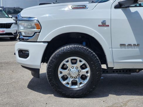 Used 2022 RAM 2500 Laramie AWD/4WD image 9
