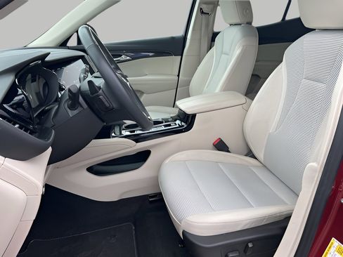 Used 2022 Buick Envision Preferred image 24