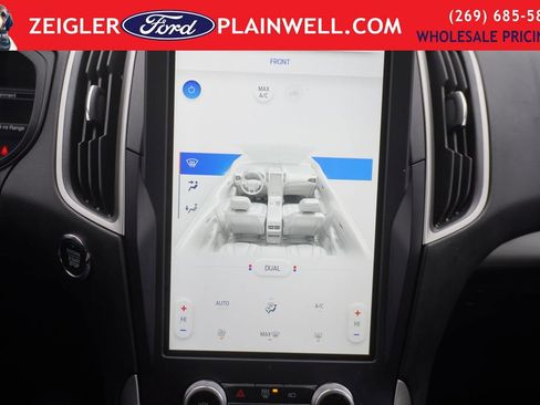 Used 2023 Ford Edge SE AWD/4WD image 15
