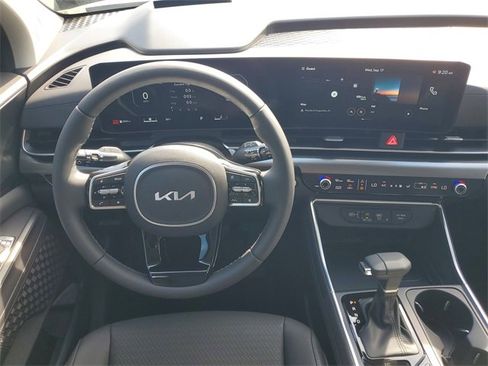 New 2026 Kia Carnival SX Prestige image 19