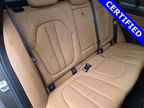 Used 2022 BMW X5 xDrive45e w/ Premium Package image 27