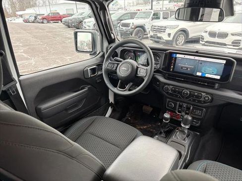 Certified 2025 Jeep Wrangler Unlimited Rubicon 4xe w/ Safety Group image 12