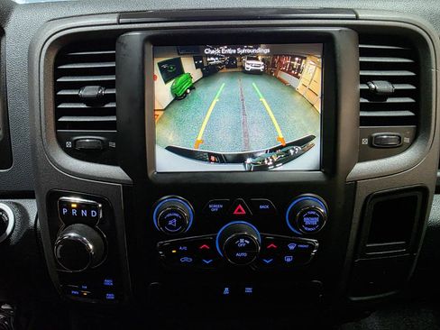 Used 2019 RAM 1500 Express w/ Express Value Package AWD/4WD image 32