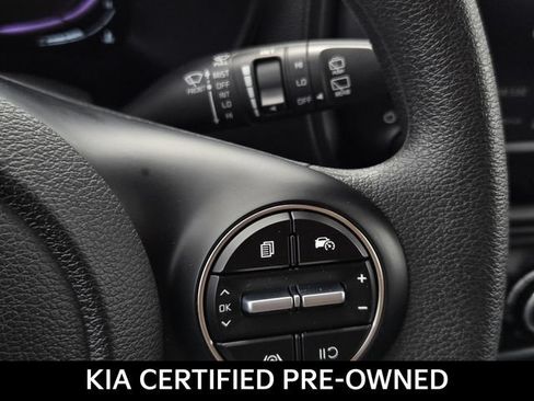 Certified 2025 Kia Soul LX w/ LX Technology Package FWD image 27