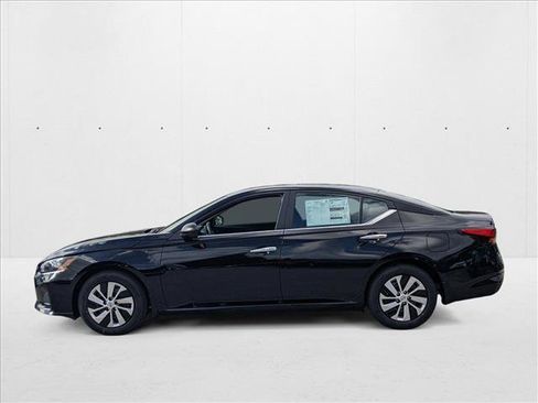 New 2025 Nissan Altima 2.5 S FWD image 5