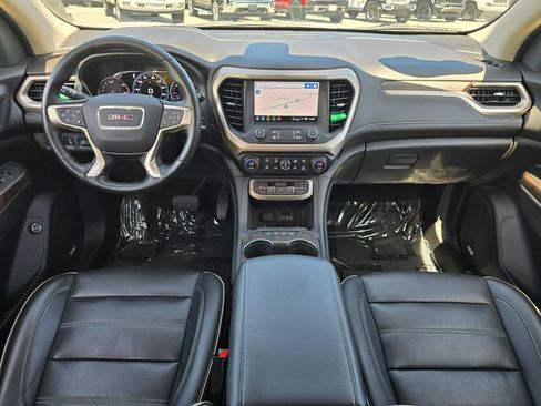Certified 2023 GMC Acadia Denali w/ Denali Technology Package AWD/4WD image 5