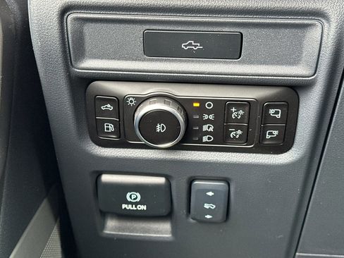 New 2026 Ford F150 Lariat w/ Equipment Group 501A Mid AWD/4WD image 24