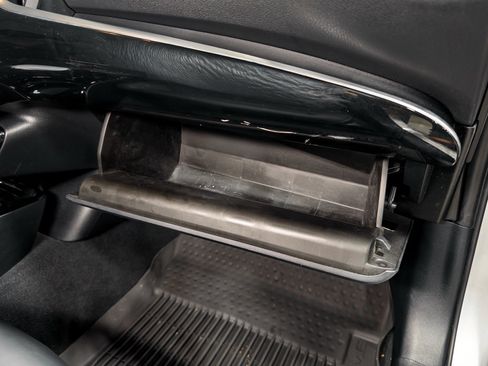 Used 2022 Toyota Prius Prime XLE FWD image 20