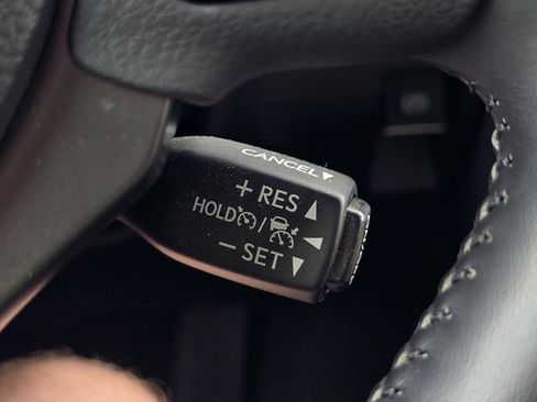 Used 2024 Lexus IS 350 F Sport RWD image 21